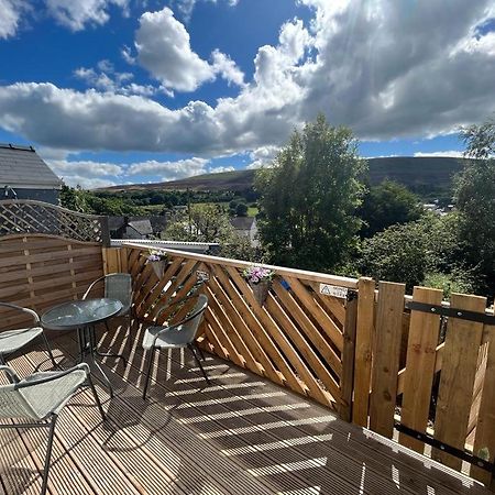 Blaenavon Cosy Cottage With Beautiful Mountain Views المظهر الخارجي الصورة
