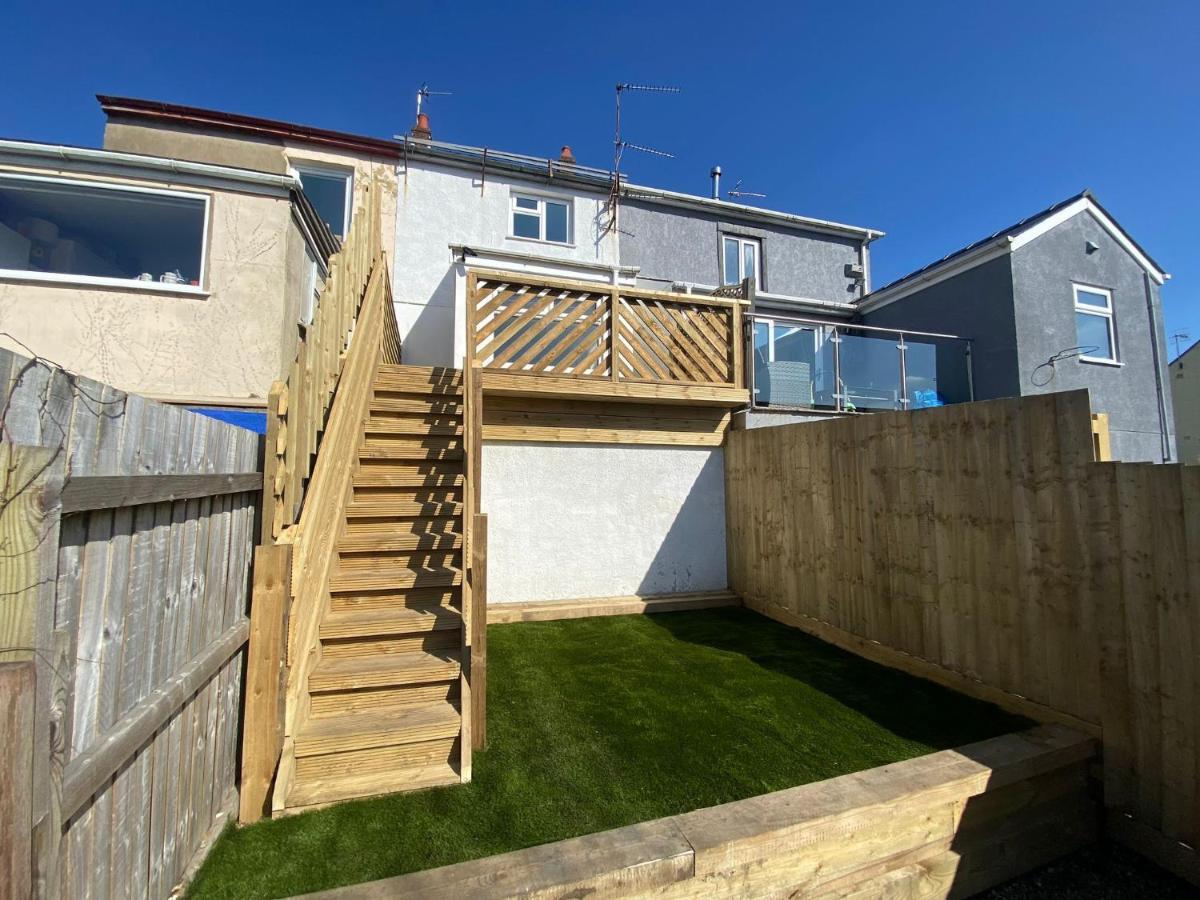 Blaenavon Cosy Cottage With Beautiful Mountain Views المظهر الخارجي الصورة