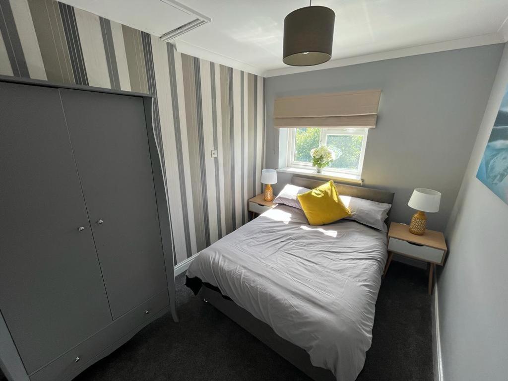Blaenavon Cosy Cottage With Beautiful Mountain Views المظهر الخارجي الصورة